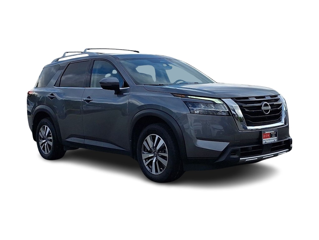 Thumbnail: 2023 Nissan Pathfinder - 16
