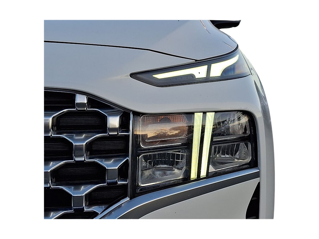 Thumbnail: 2023 Hyundai Santa Fe - 19