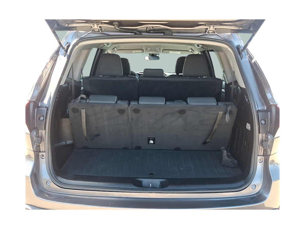 Thumbnail: 2019 Toyota Highlander - 14