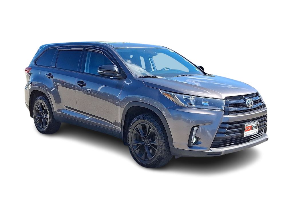Thumbnail: 2019 Toyota Highlander - 16