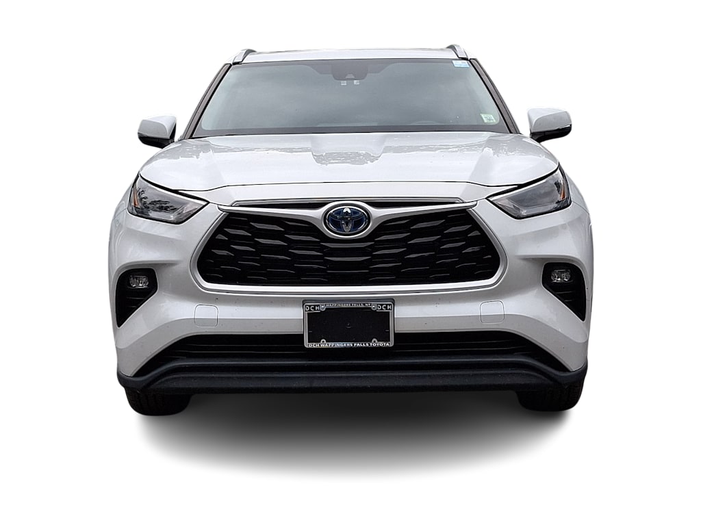Thumbnail: 2022 Toyota Highlander - 3