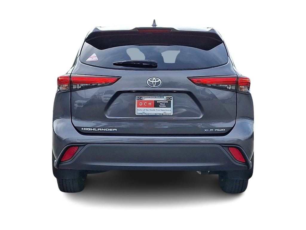 Thumbnail: 2021 Toyota Highlander - 5