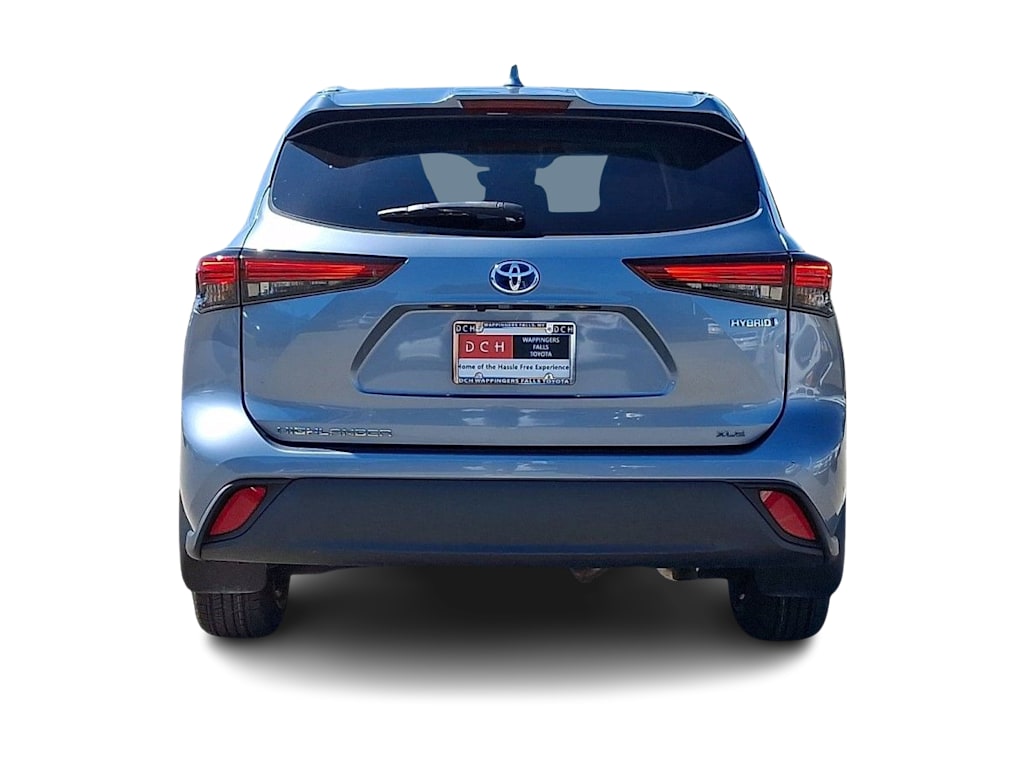 Thumbnail: 2023 Toyota Highlander - 5