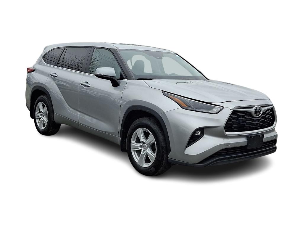 Thumbnail: 2023 Toyota Highlander - 16