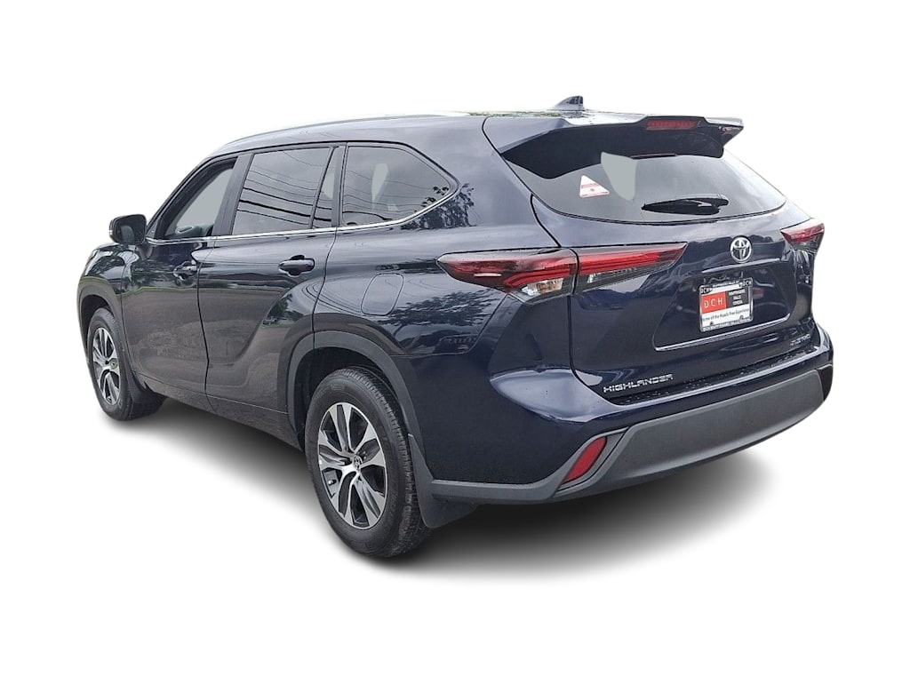 Thumbnail: 2026 Toyota Highlander - 4