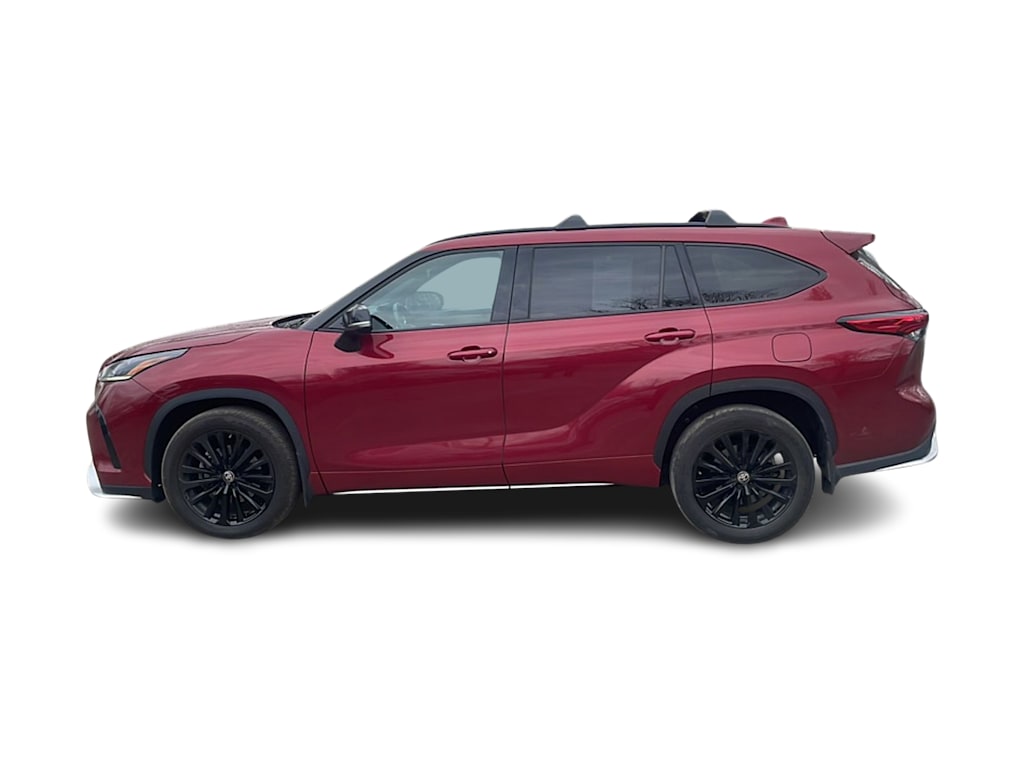 Thumbnail: 2023 Toyota Highlander - 2