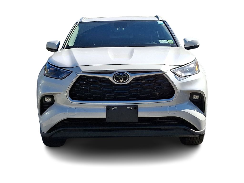 Thumbnail: 2023 Toyota Highlander - 2