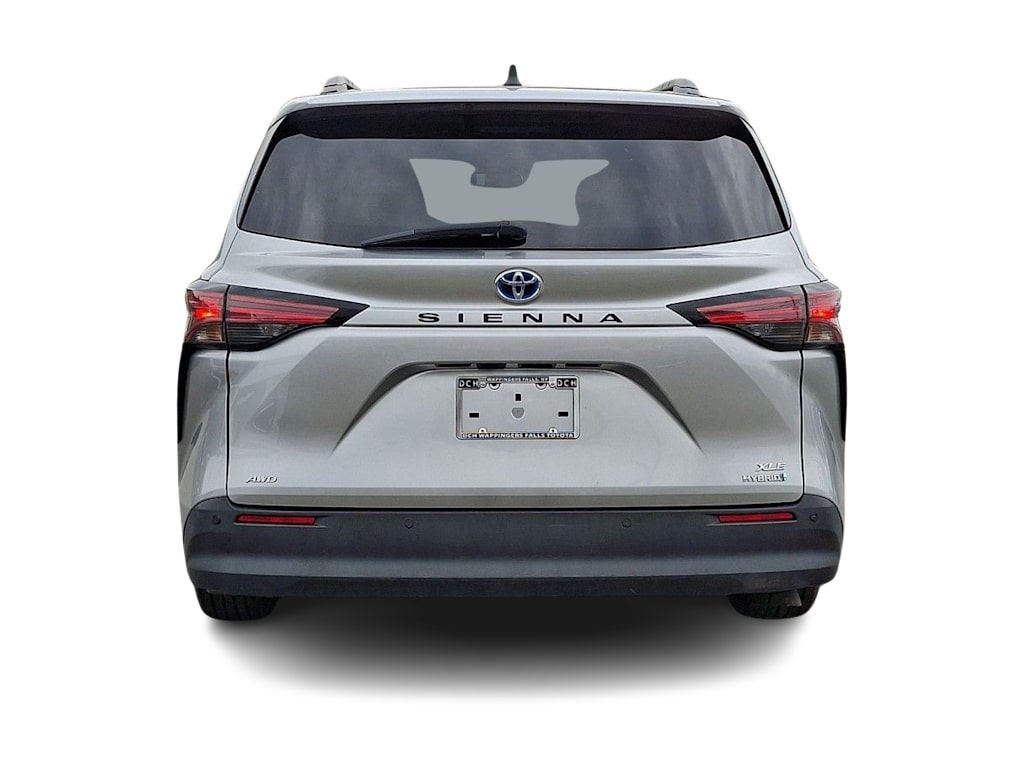 Thumbnail: 2022 Toyota Sienna - 5