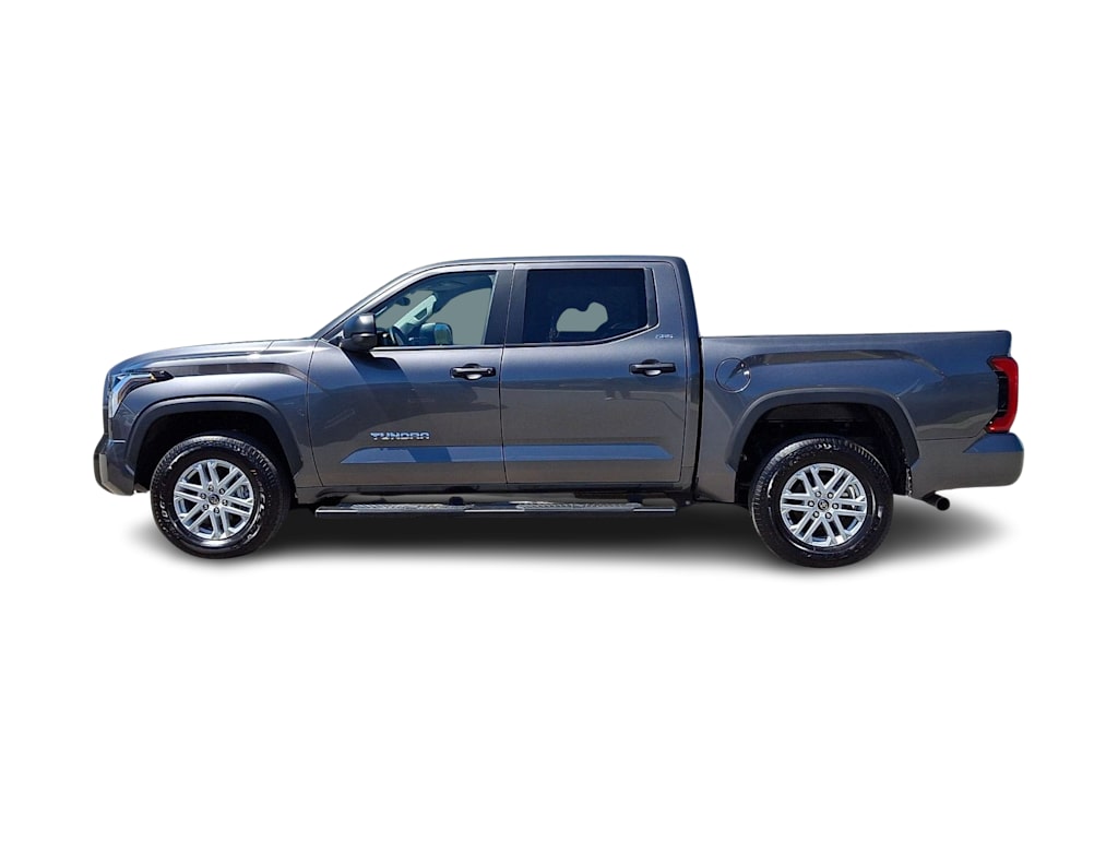 Thumbnail: 2024 Toyota Tundra - 3