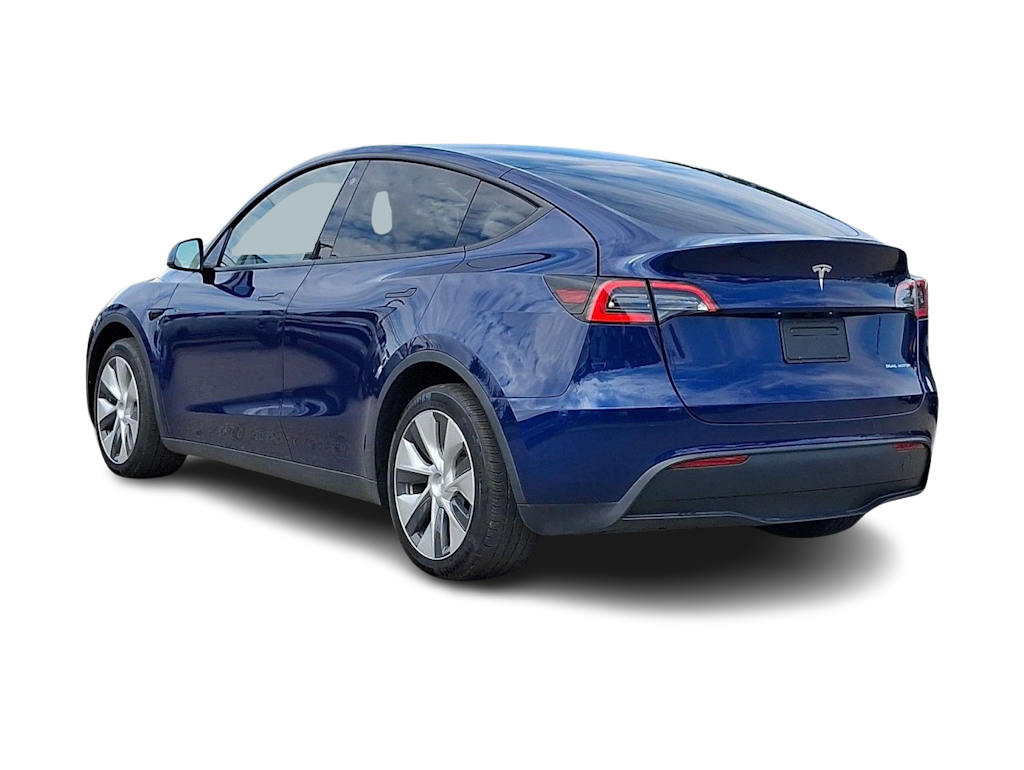 Thumbnail: 2023 Tesla Model Y - 4