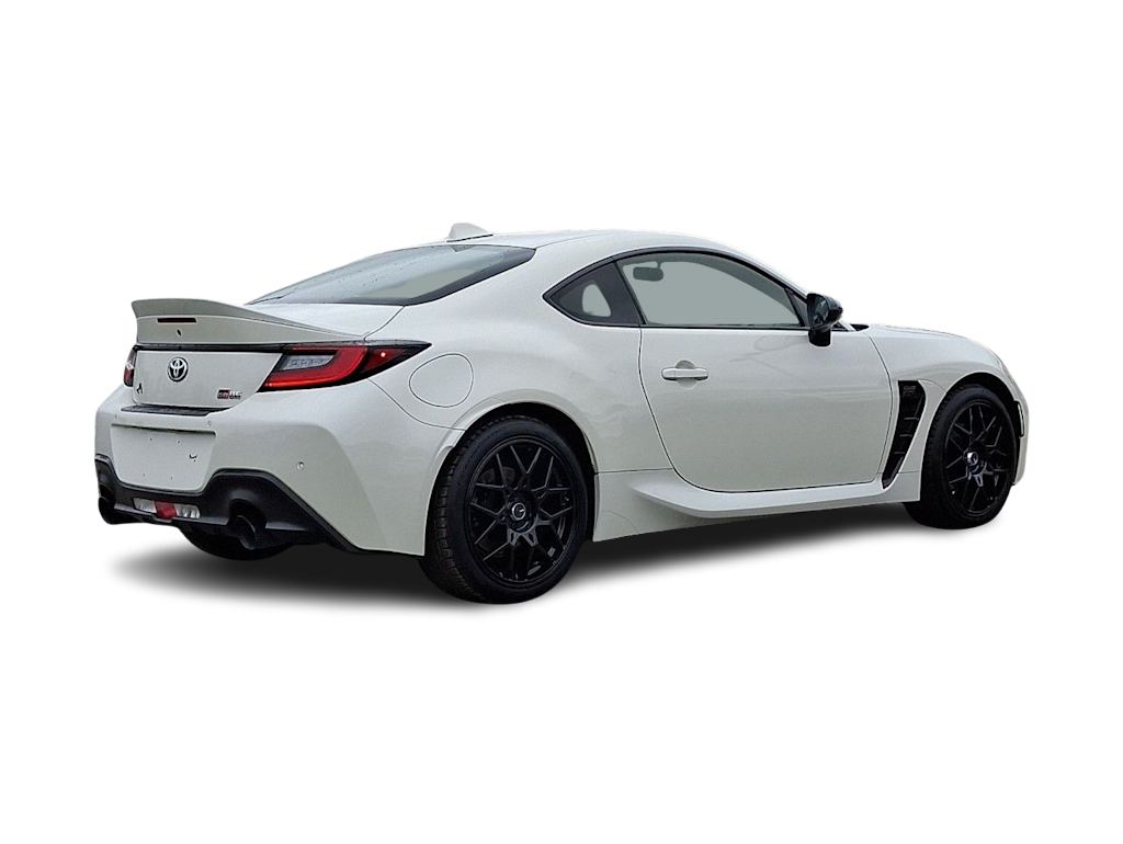 Thumbnail: 2024 Toyota GR86 - 19