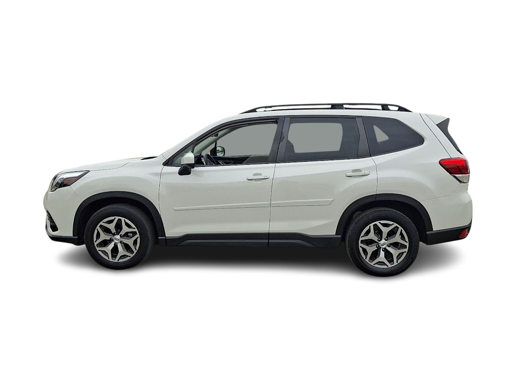 Thumbnail: 2023 Subaru Forester - 3