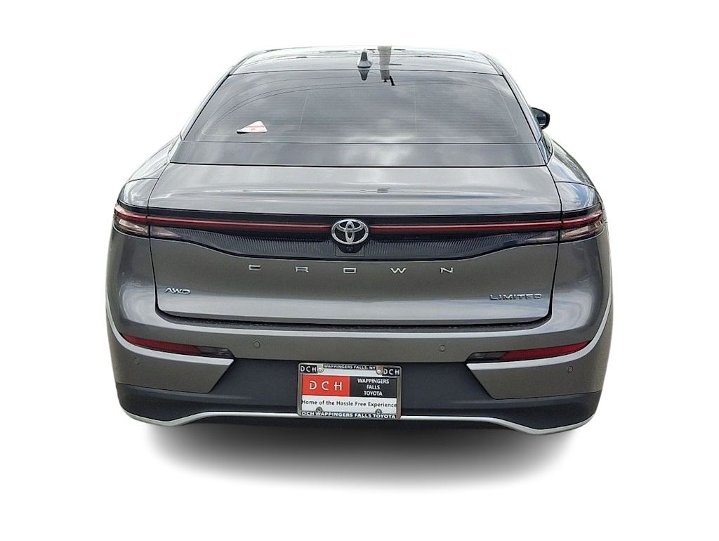 Thumbnail: 2023 Toyota Crown - 17