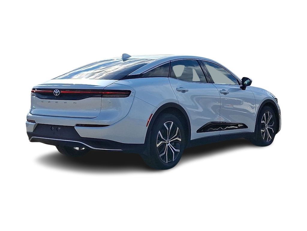 Thumbnail: 2023 Toyota Crown - 16