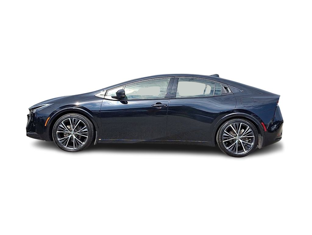 Thumbnail: 2025 Toyota Prius - 3