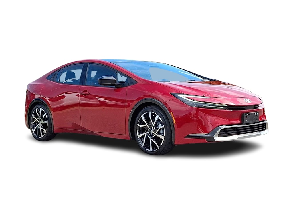 Thumbnail: 2026 Toyota Prius v - 17
