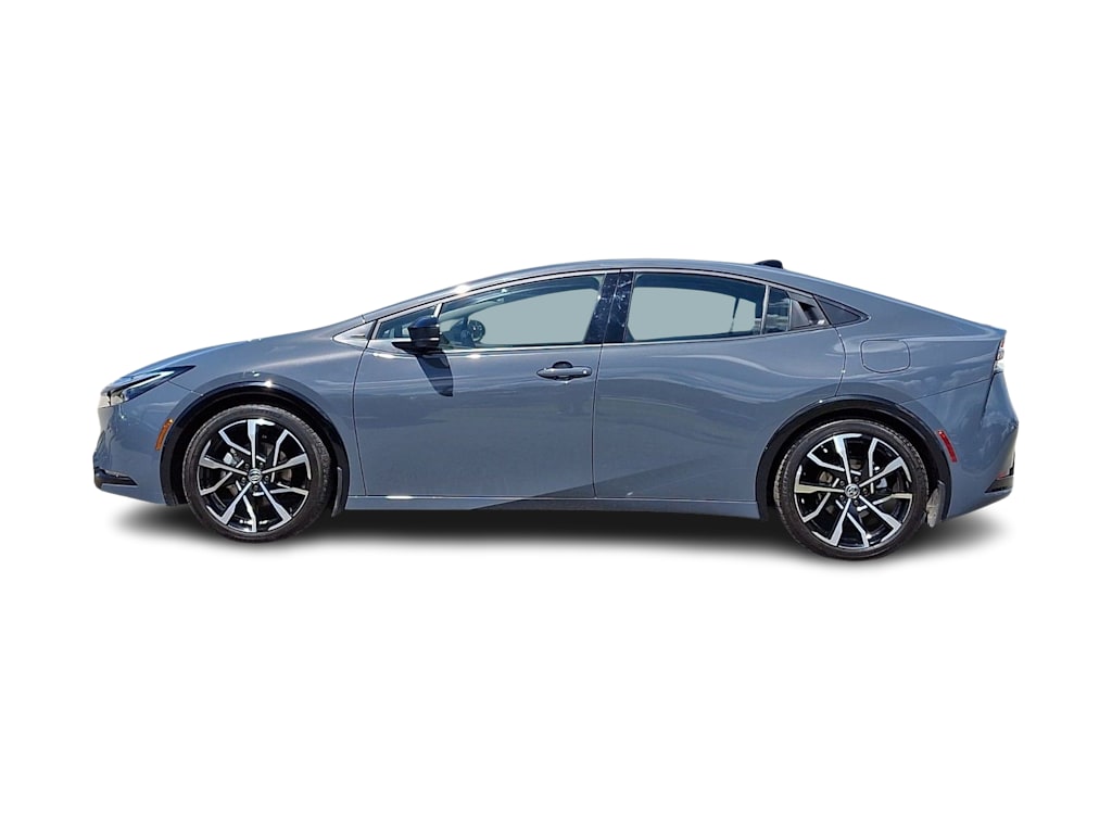 Thumbnail: 2023 Toyota Prius Prime - 3