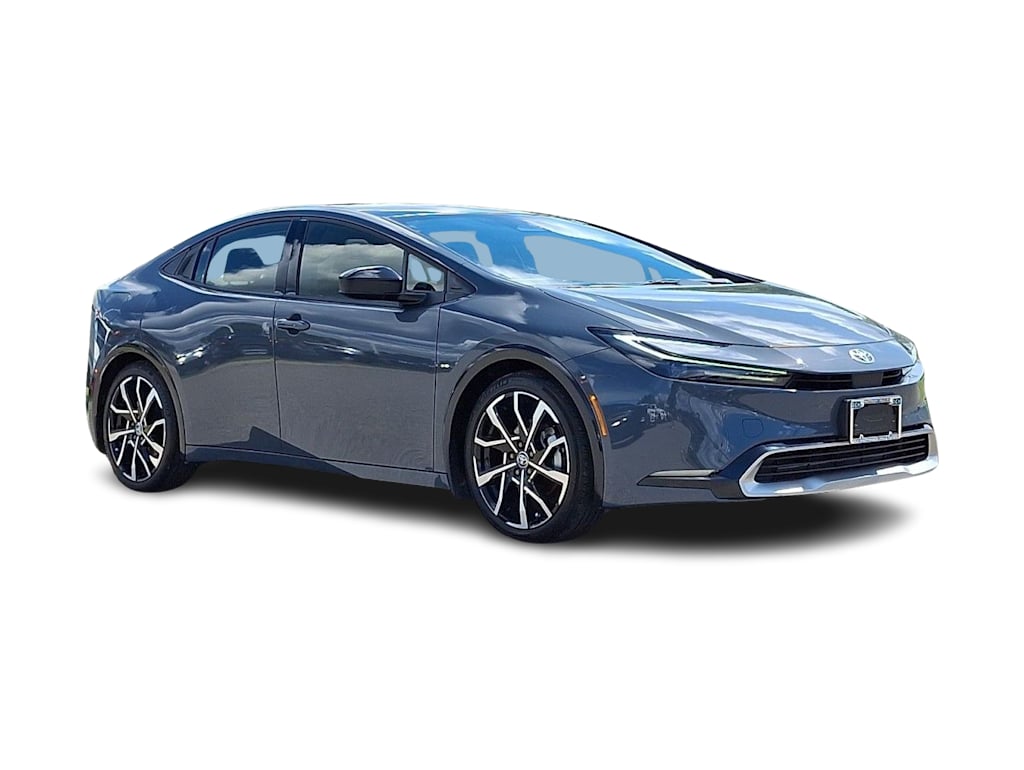 Thumbnail: 2023 Toyota Prius Prime - 18