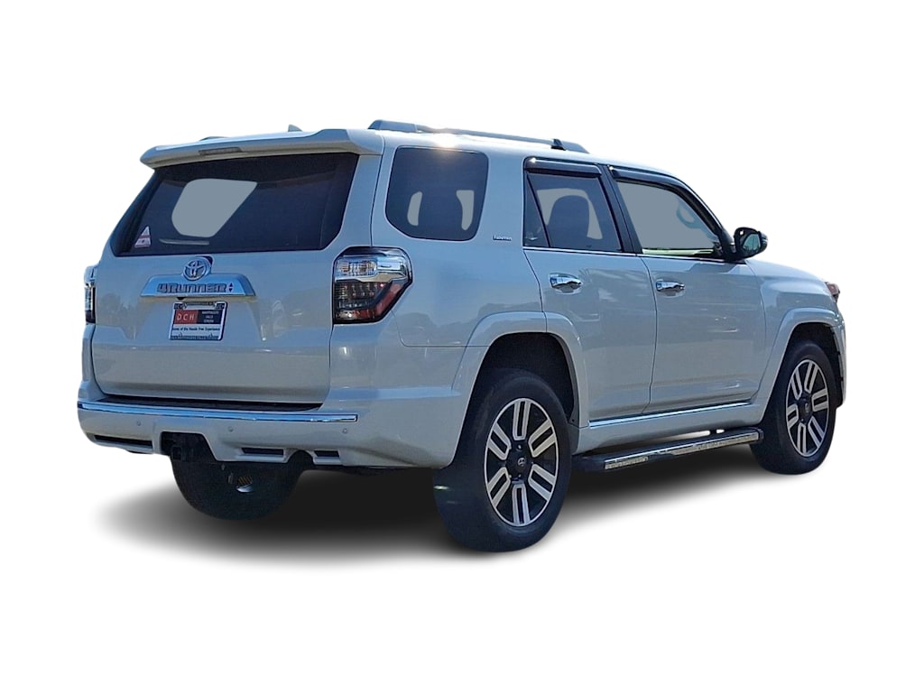 Thumbnail: 2023 Toyota 4Runner - 16
