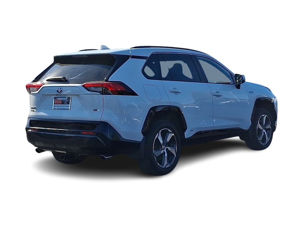 Thumbnail: 2021 Toyota RAV4 - 18