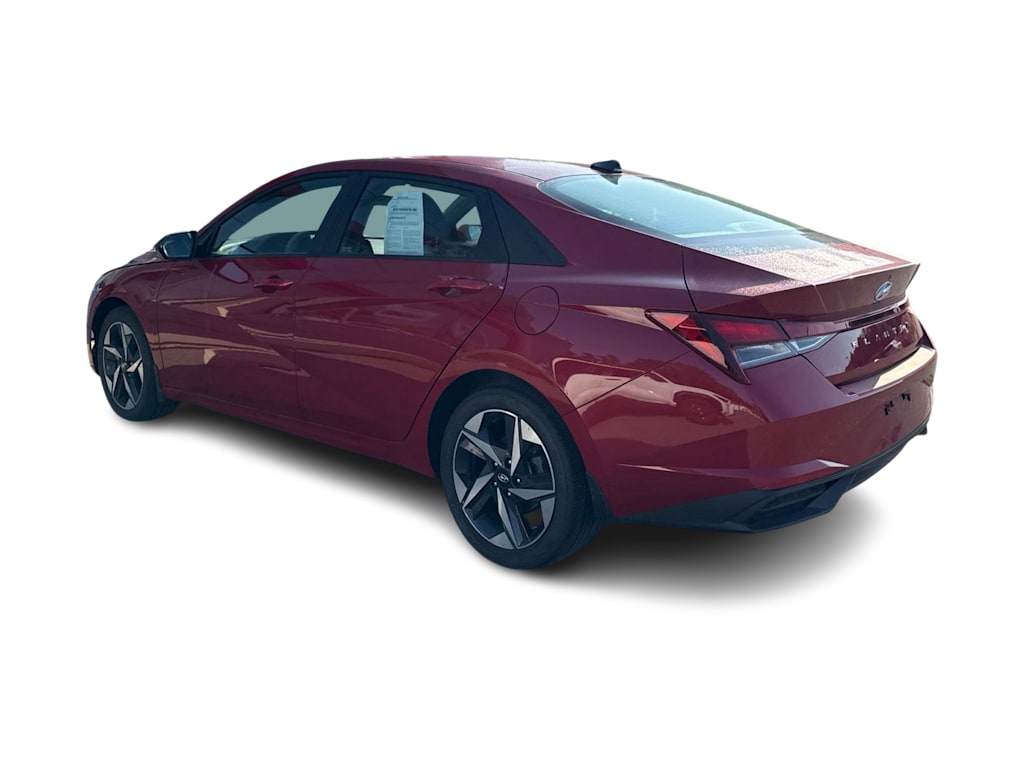 Thumbnail: 2023 Hyundai Elantra - 4