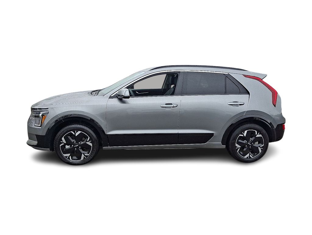 Used 2024 Kia Niro Wind with VIN KNDCR3L18R5105815 for sale in Spokane, WA