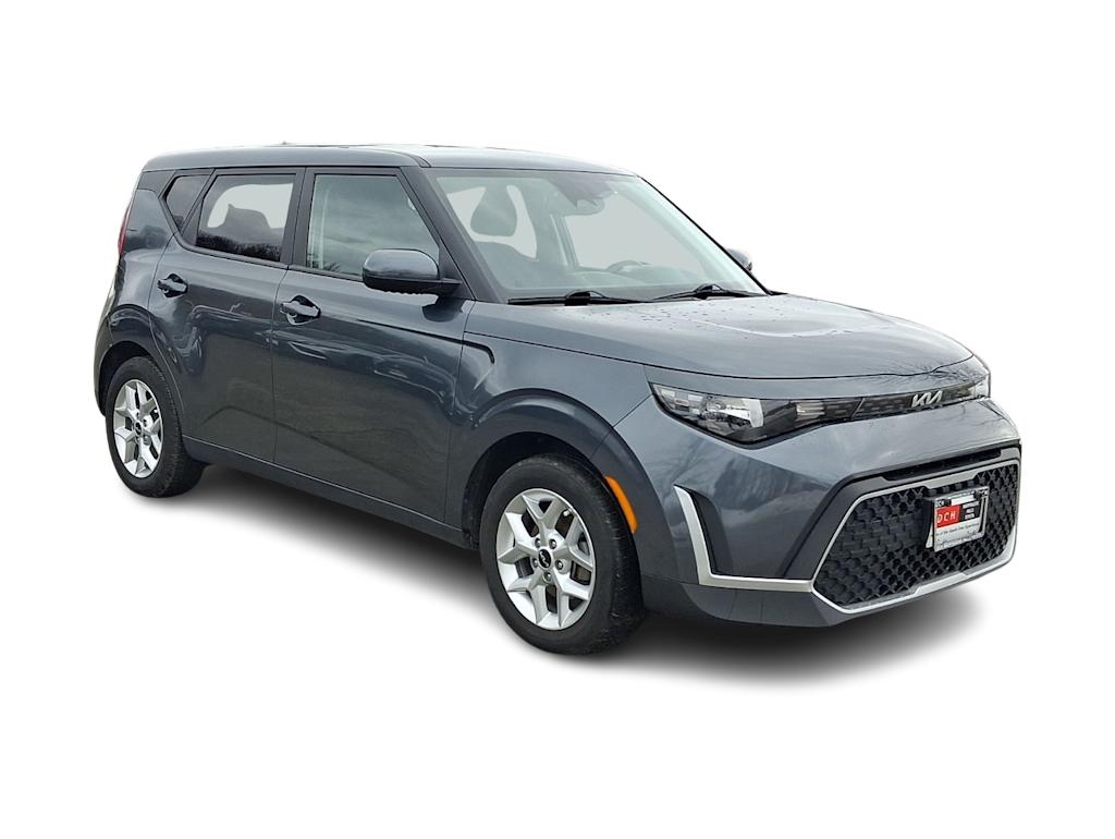 Thumbnail: 2023 Kia Soul - 16