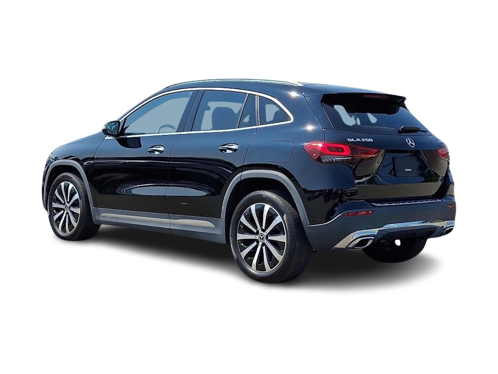 Thumbnail: 2023 Mercedes-Benz GLA - 4