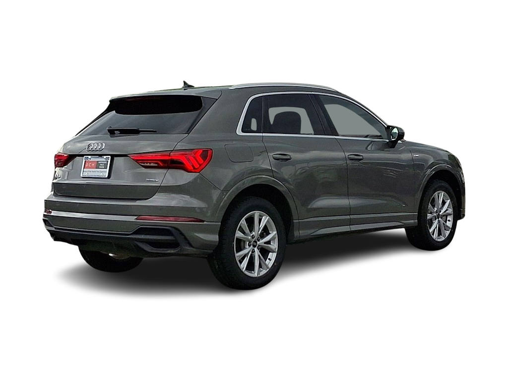 Thumbnail: 2025 Audi Q3 - 18