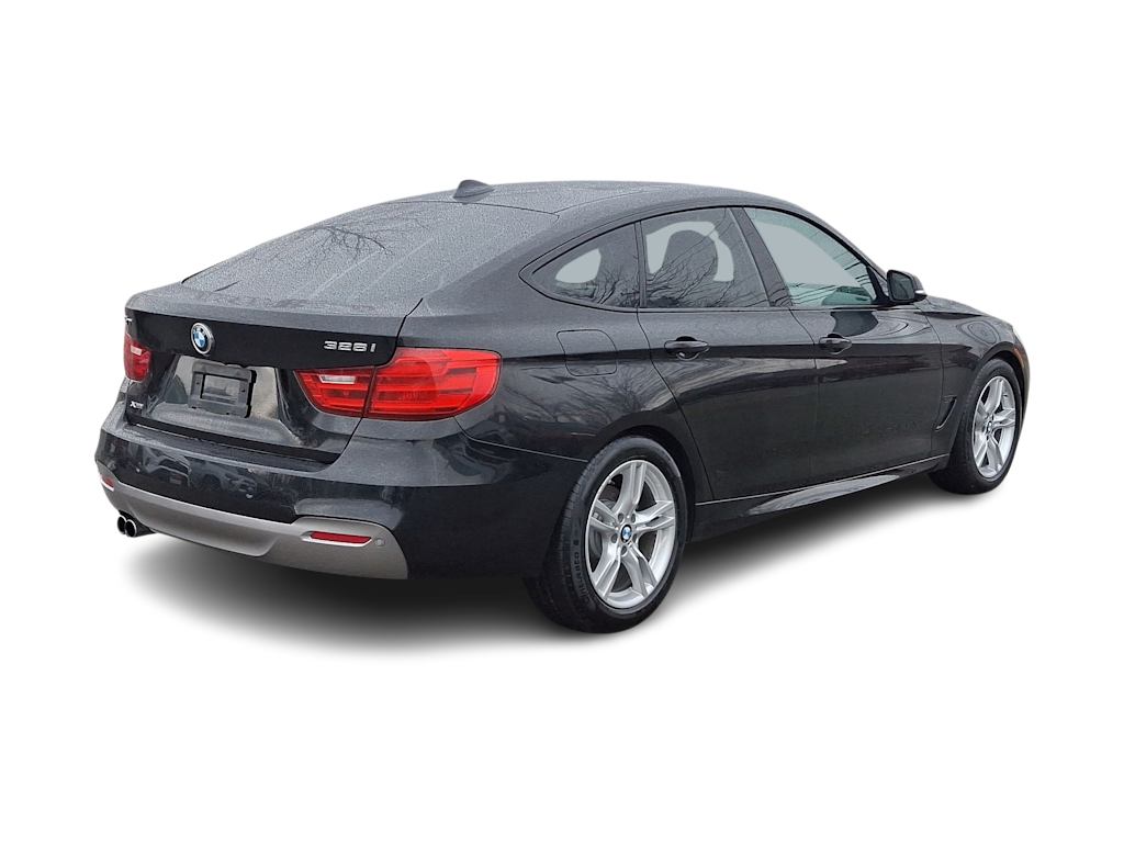 2015 BMW 3 Series 328xi 18