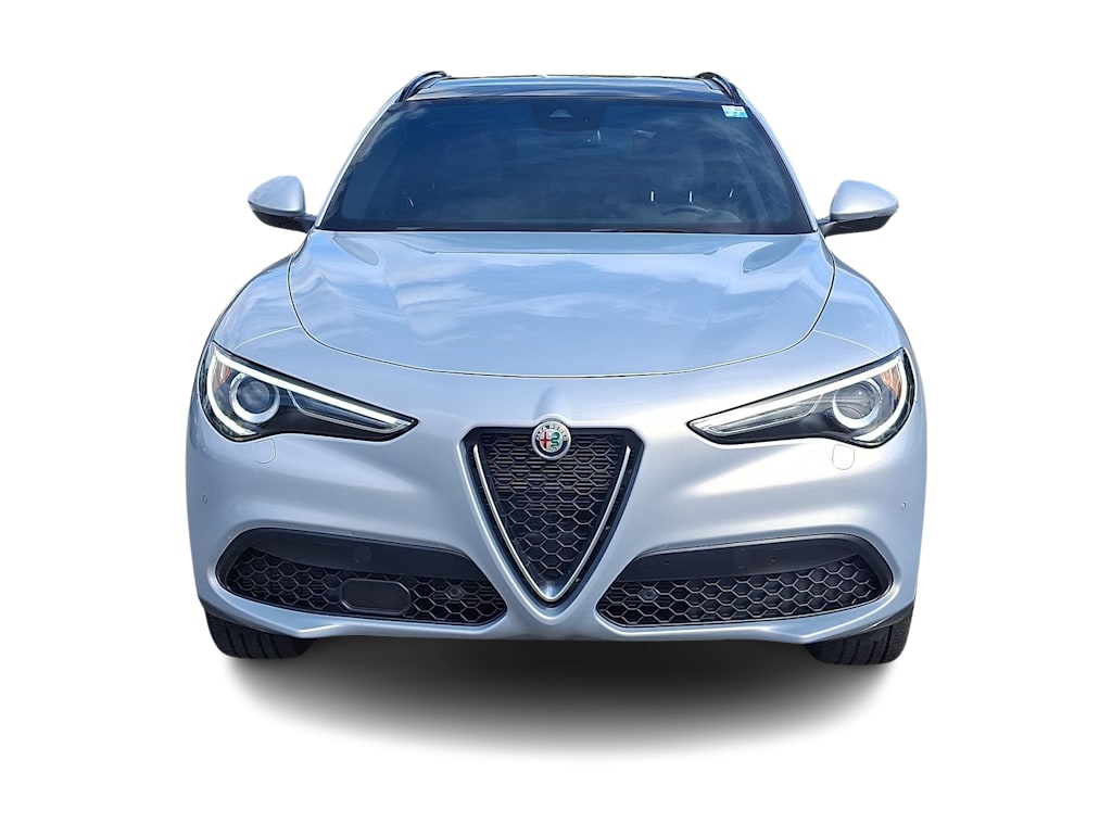 Thumbnail: 2023 Alfa Romeo Stelvio - 6