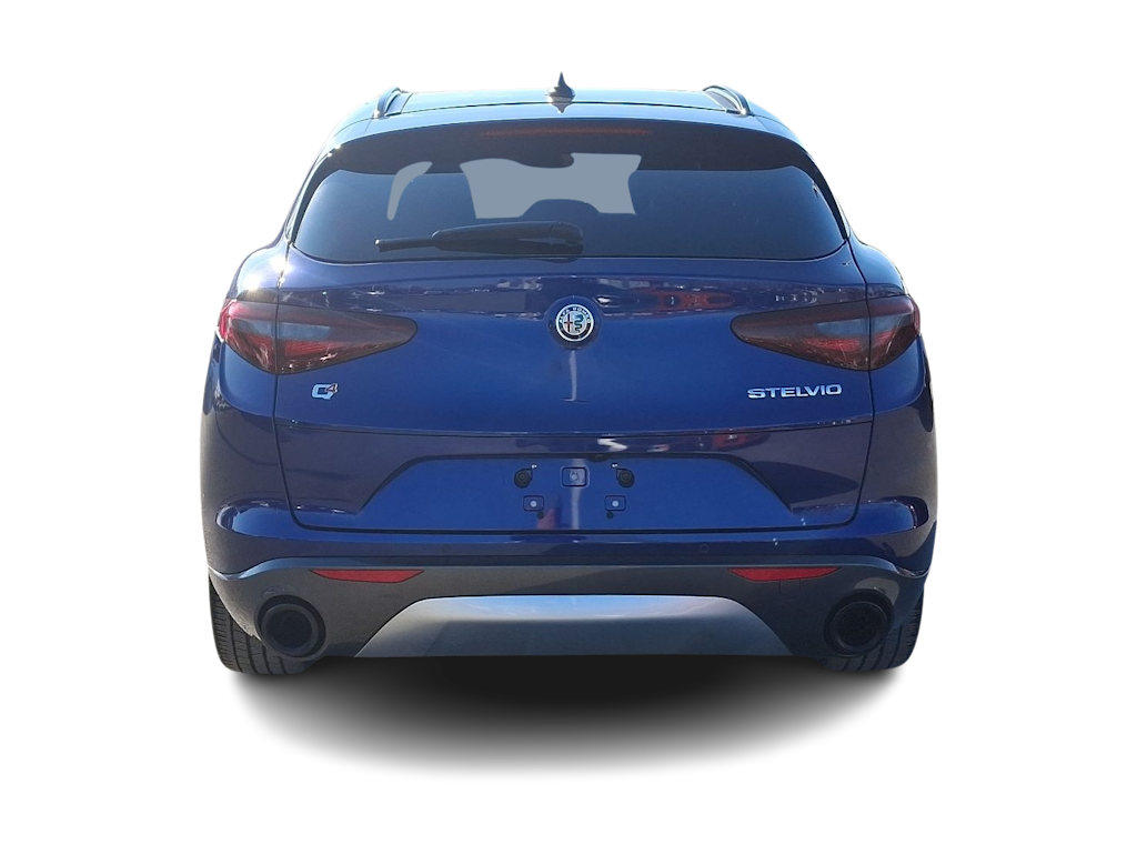 2022 Alfa Romeo Stelvio Ti 4