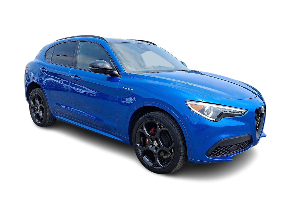 2022 Alfa Romeo Stelvio Ti 17