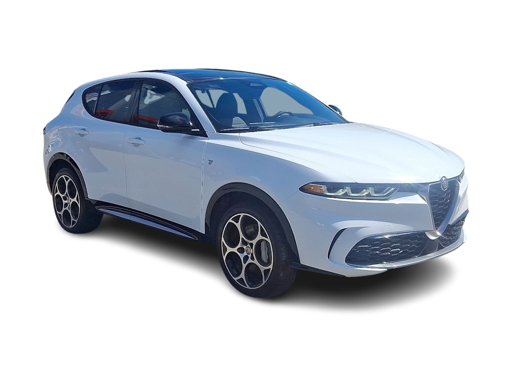 Thumbnail: 2024 Alfa Romeo Tonale - 16