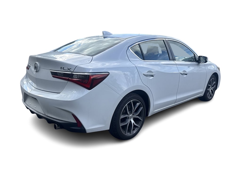 Thumbnail: 2019 Acura ILX - 17
