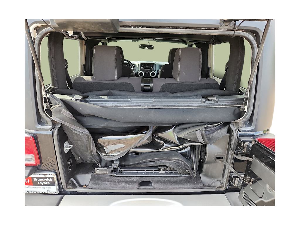 Thumbnail: 2013 Jeep Wrangler - 13