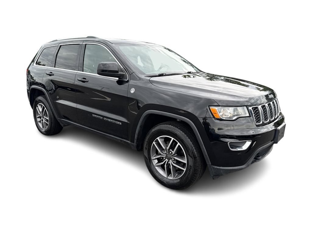 Thumbnail: 2020 Jeep Grand Cherokee - 19