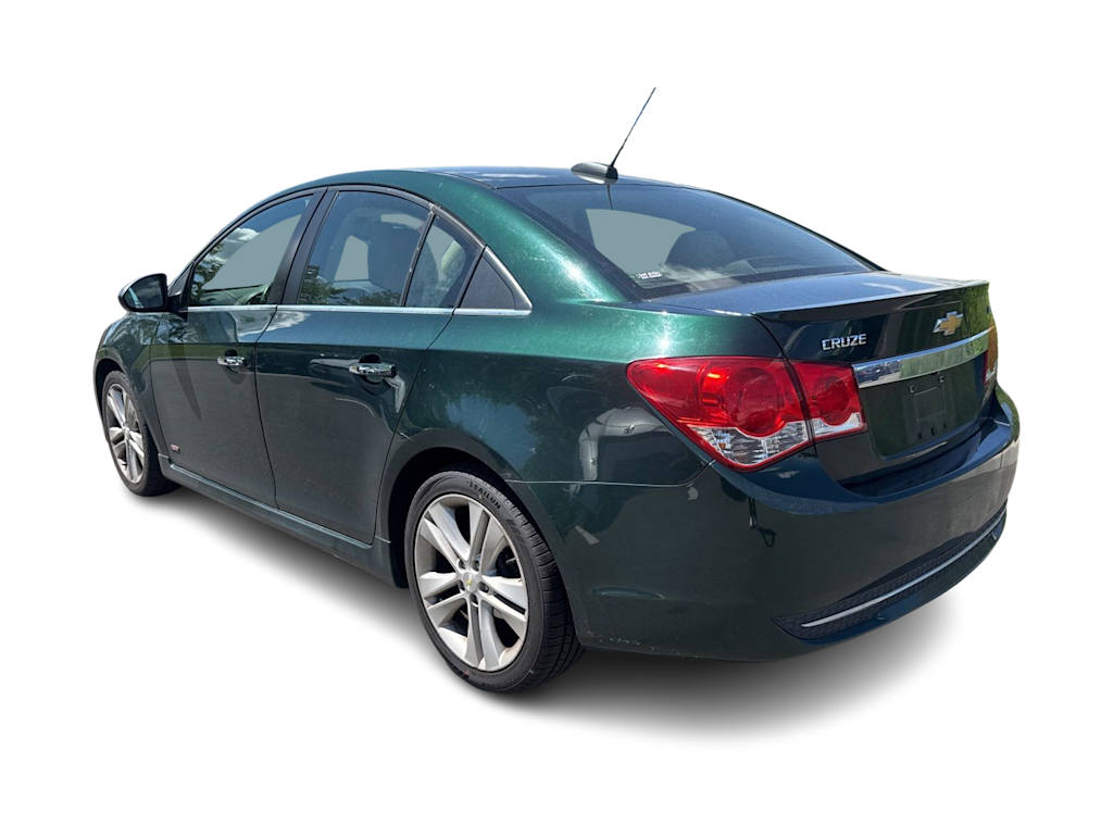 Thumbnail: 2015 Chevrolet Cruze - 3