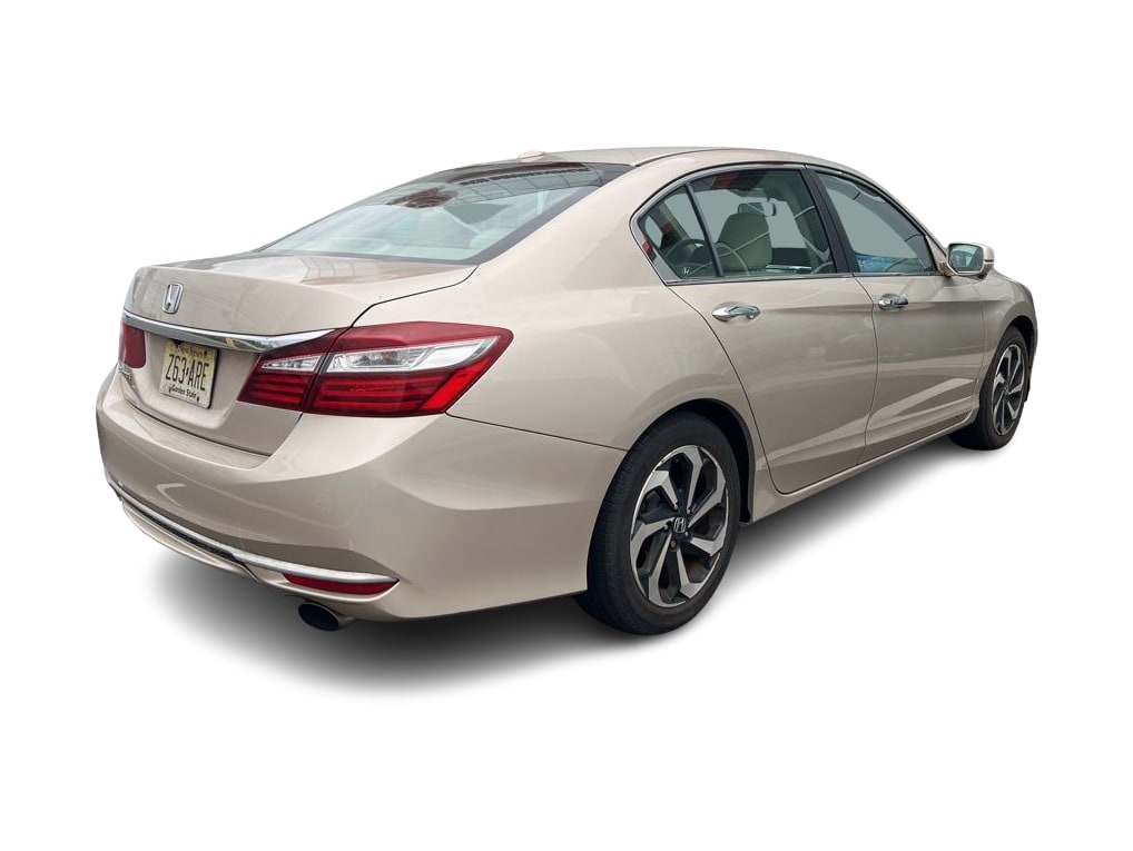 Thumbnail: 2016 Honda Accord - 12