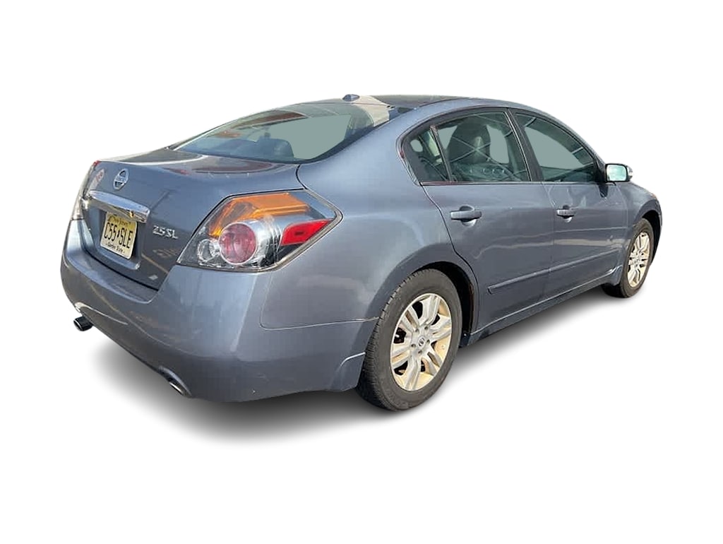 2010 Nissan Altima SL 13
