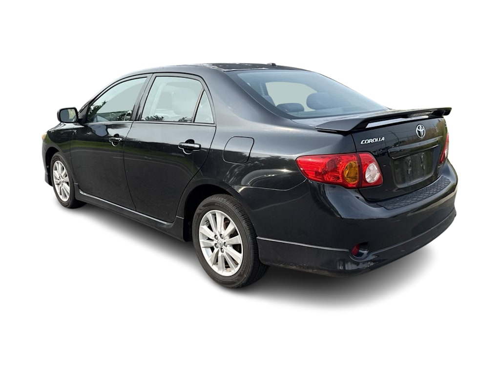 Thumbnail: 2010 Toyota Corolla - 3