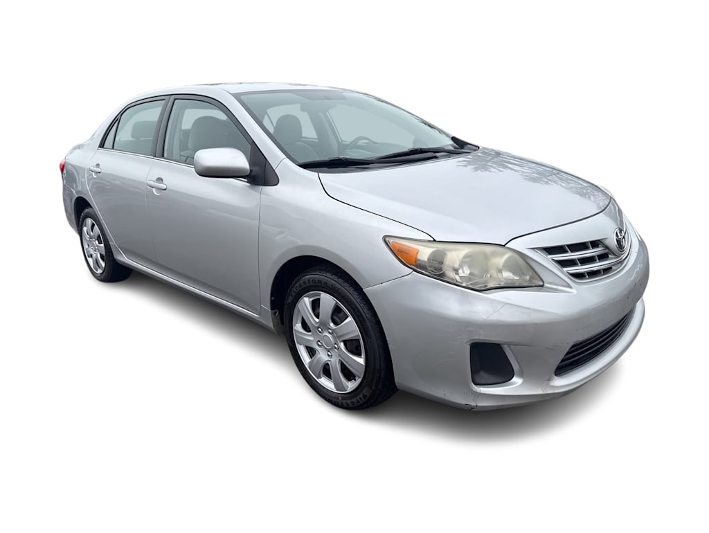 Thumbnail: 2013 Toyota Corolla - 17