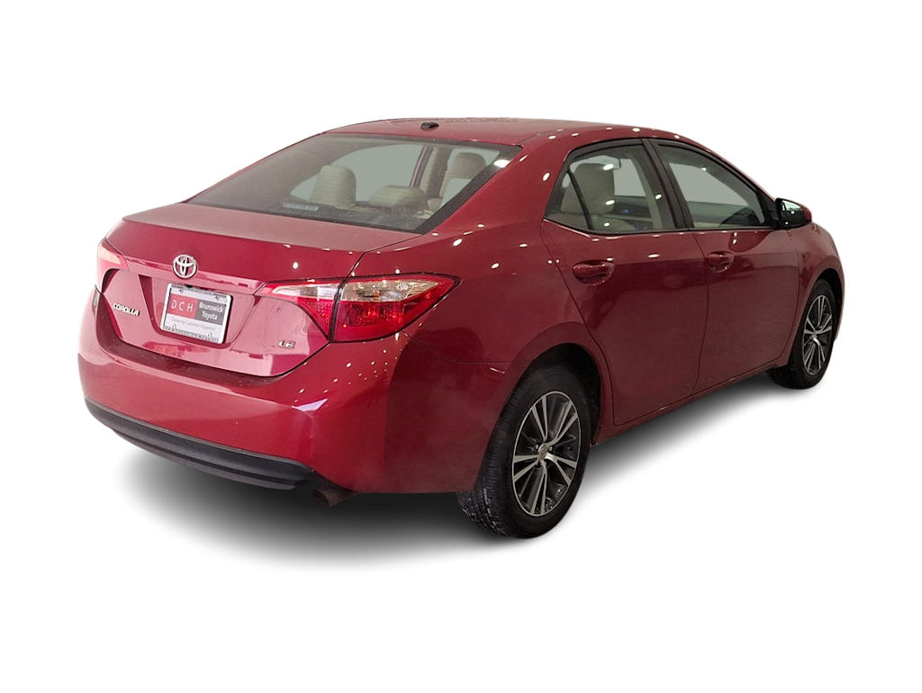 2018 Toyota Corolla LE 16