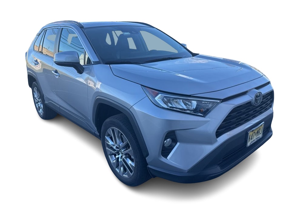 Thumbnail: 2020 Toyota RAV4 - 6