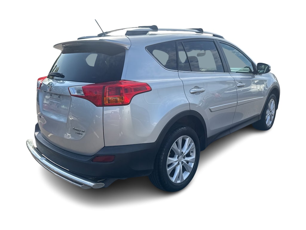 Thumbnail: 2015 Toyota RAV4 - 18