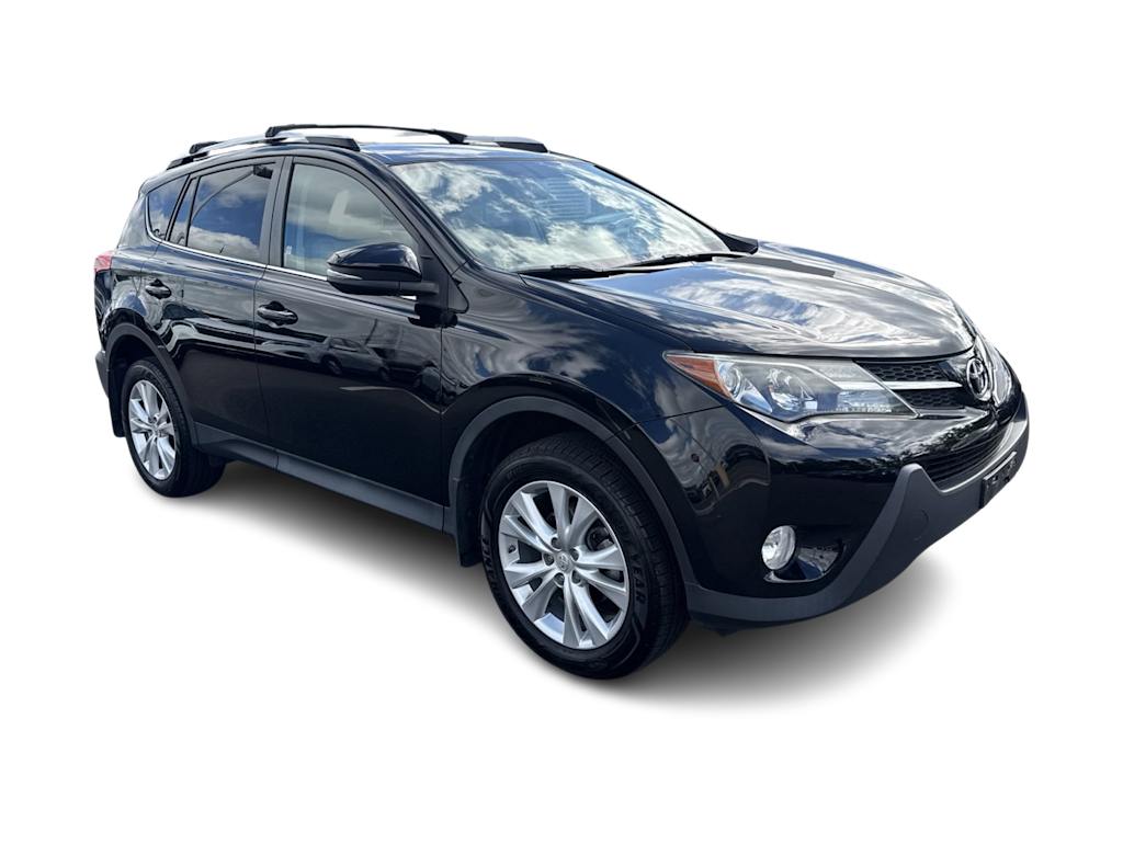 Thumbnail: 2015 Toyota RAV4 - 17