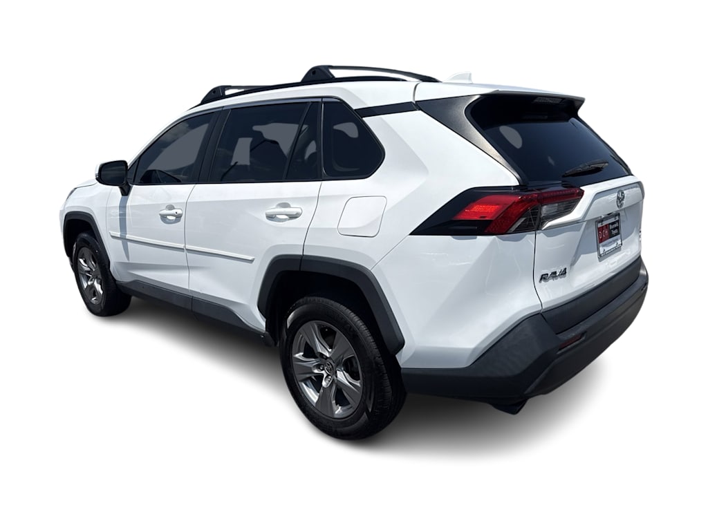 Thumbnail: 2022 Toyota RAV4 - 3