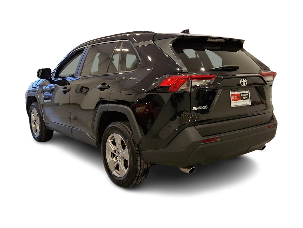 2022 Toyota RAV4 XLE 4