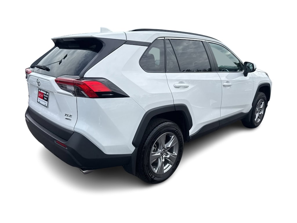 Thumbnail: 2024 Toyota RAV4 - 17