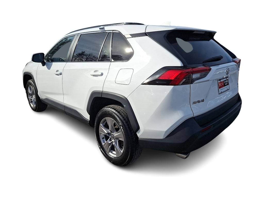 2022 Toyota RAV4 XLE 4